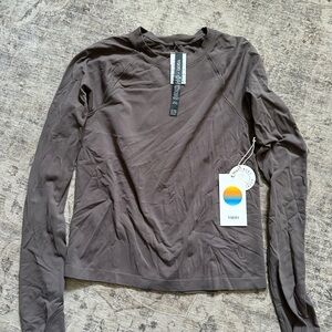 Vuori Chia Long Sleeve Tee